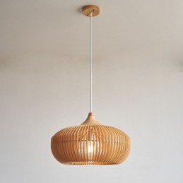 Lámpara colgante con marco de madera y forma de calabaza