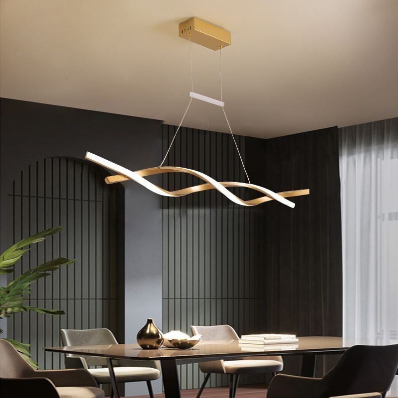 Lámpara colgante moderna con diseño giratorio para comedor