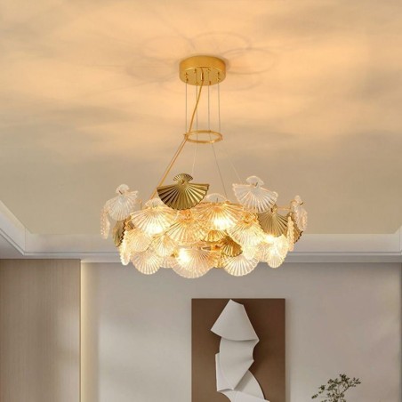 Lámpara colgante de cristal estilo europeo con forma de abanico Lámpara colgante de cristal estilo europeo con forma de abanico