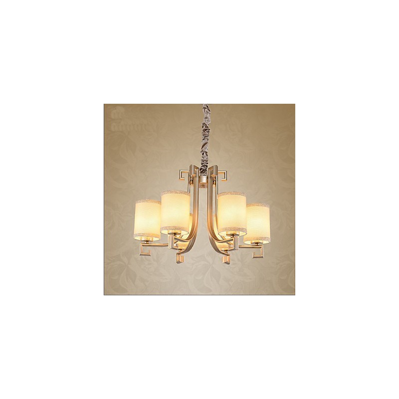 Lámpara de araña de estilo chino con imitación de hierro y cobre.