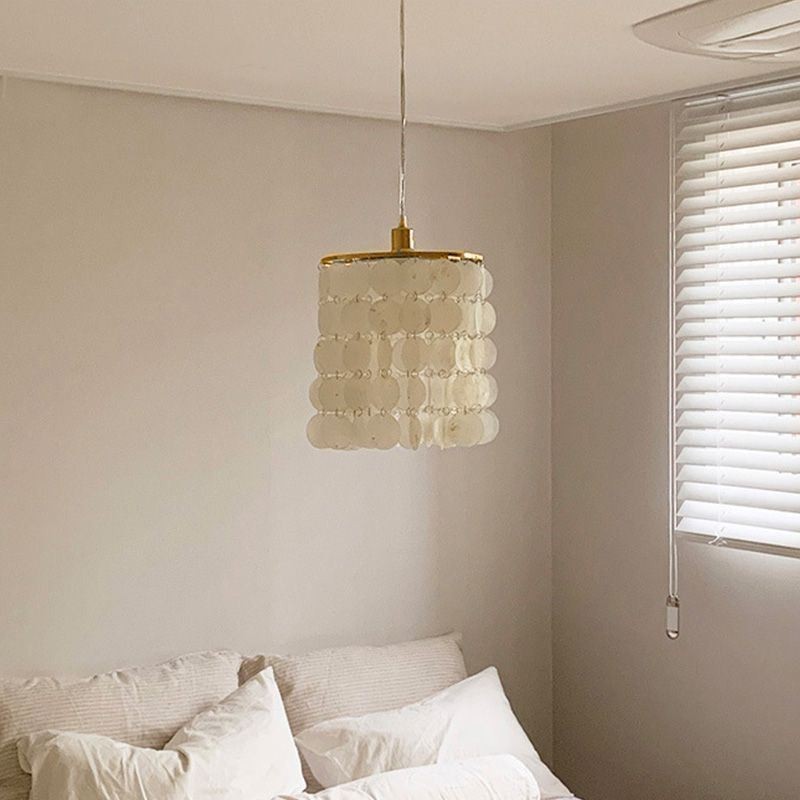 Lámpara colgante moderna Capiz, mini lámpara colgante contemporánea para comedor.