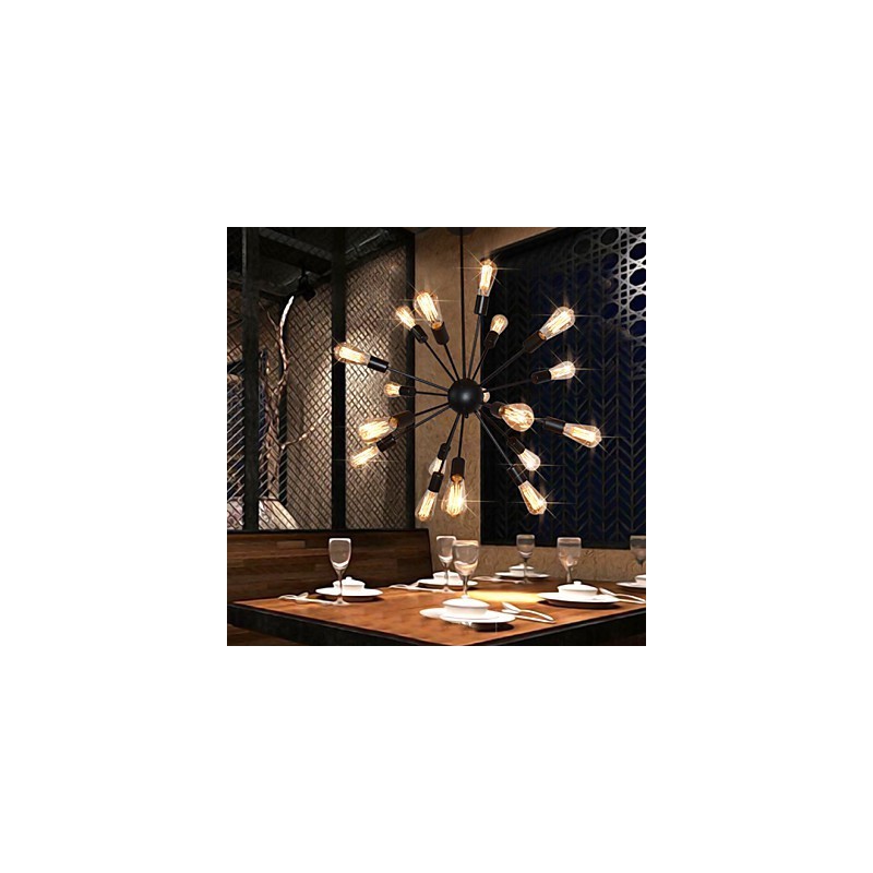 Lámpara de araña de metal de latón antiguo de Country Designers