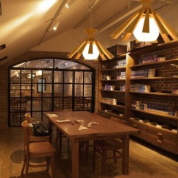 Lámpara colgante de madera de estilo sencillo