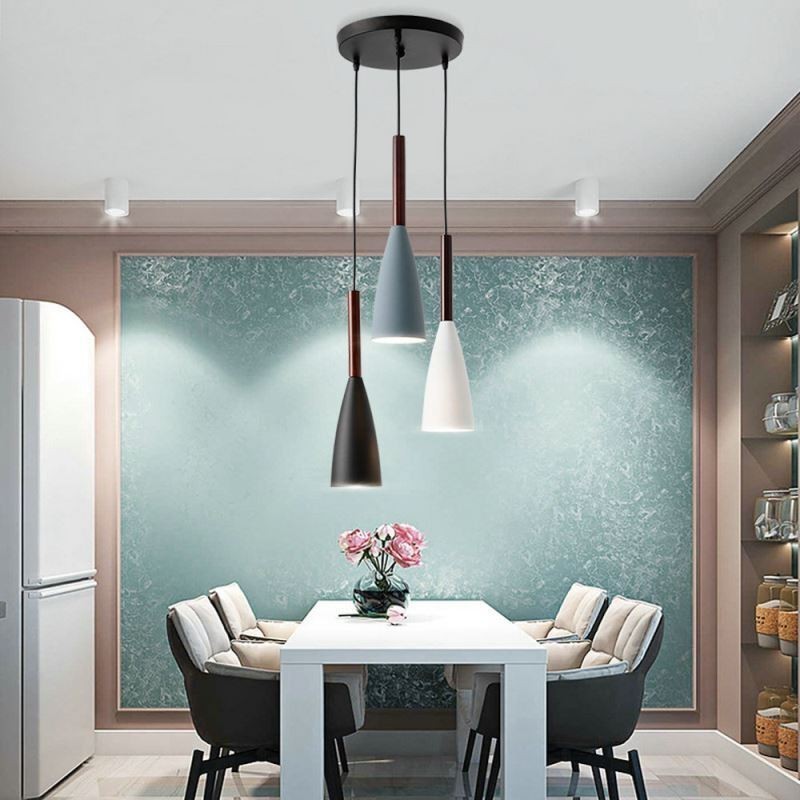 Lámpara colgante moderna y sencilla de tres luces, lámpara creativa de aluminio para cafetería.