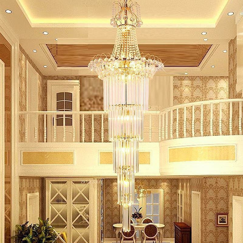 Elegante lámpara colgante larga de cristal