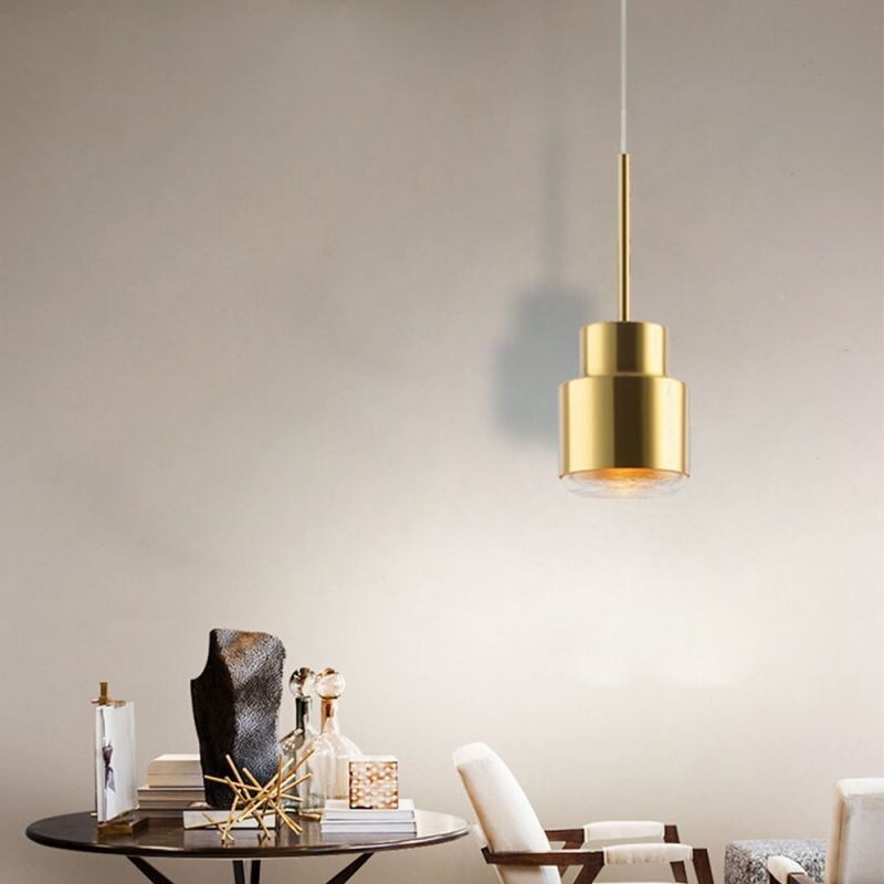Lámpara colgante de vidrio posmoderno, lámpara cilíndrica dorada, iluminación brillante.
