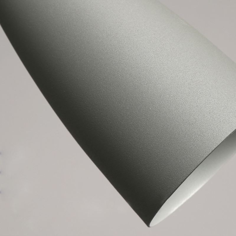 Lámpara colgante moderna y sencilla de tres luces, lámpara creativa de aluminio para cafetería.