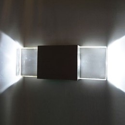 Apliques de pared de estilo mini, modernos y contemporáneos de metal.