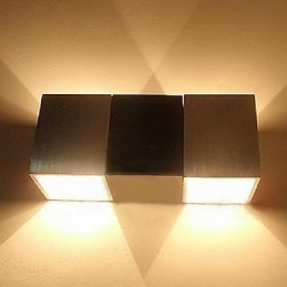 Apliques de pared de estilo mini, modernos y contemporáneos de metal.