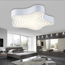 Luz de cúpula absorbente geométrica moderna, creativa, contraída y contemporánea.