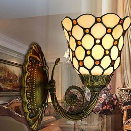 Lámpara de pared de hierro forjado creativa, estilo rural, estilo mediterráneo europeo, con luces de cristal.