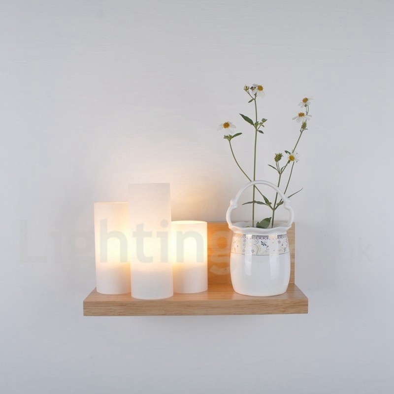 Apliques de pared estilo mini con pantallas de vidrio, modernos y contemporáneos, de madera y bambú.
