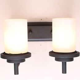 2 * Aplique de pared de estilo clásico de hierro retro con proceso de pintura y vidrio esmerilado