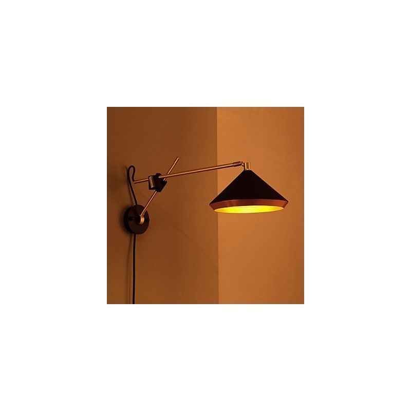 Lámpara de pared plegable con brazo basculante de hierro forjado de estilo rural industrial que restaura las antiguas costumbres.