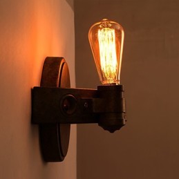 Lámpara de pared con machetes de luna llena de hierro forjado que restaura formas antiguas.