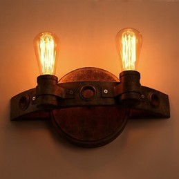 Lámpara de pared con machetes de luna llena de hierro forjado que restaura formas antiguas.