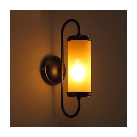 Lámpara de pared con candelabros, estilo country americano contemporáneo y contraído que restaura las costumbres antiguas. Lámpara de pared con candelabros, estilo country americano contemporáneo y contraído que restaura las costumbres antiguas.