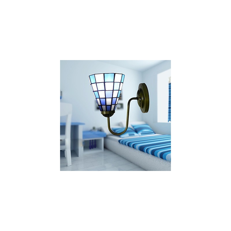 Lámpara de pared de vitral contemporáneo de 15 cm con cuadrados azules y blancos.