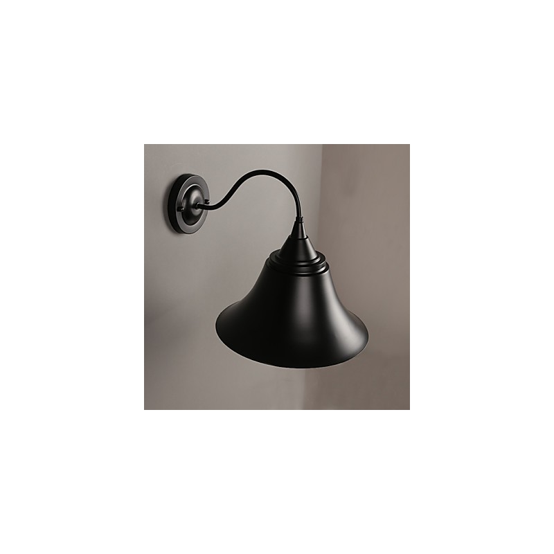 Lámpara de pared con tapa de hierro negro antiguo estilo loft de Designer Duds