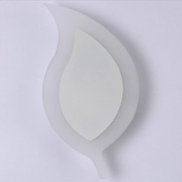 Lámpara de pared de acrílico moderna, creativa, sencilla y moderna, con hojas pequeñas de aleación.