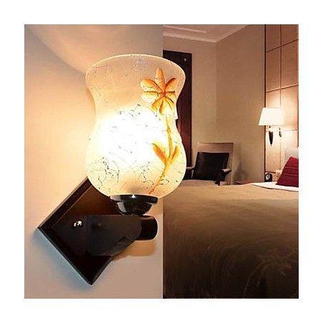 Lámpara de pared creativa de madera maciza para dormitorio, iluminación de cabecera de cama. Lámpara de pared creativa de madera maciza para dormitorio, iluminación de cabecera de cama.