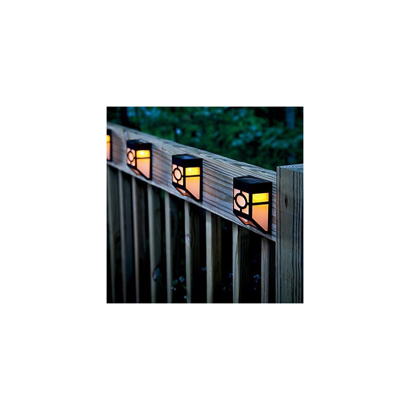 Lámpara de pared solar de color amarillo cálido con 2 faroles para terraza