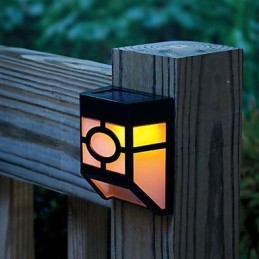 Lámpara de pared solar de color amarillo cálido con 2 faroles para terraza