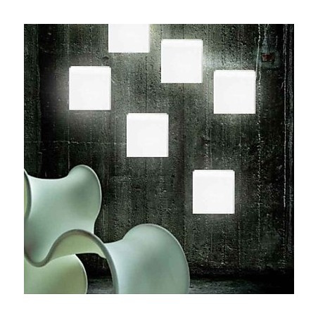 Lámpara de pared navideña con forma de cubo Inception Lámpara de pared navideña con forma de cubo Inception