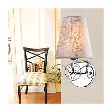 Lámpara de pared de cristal de estilo europeo, creativa, contemporánea y concisa. Lámpara de pared de cristal de estilo europeo, creativa, contemporánea y concisa.