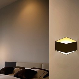 Lámpara de pared acrílica con diseño de diamante creativo