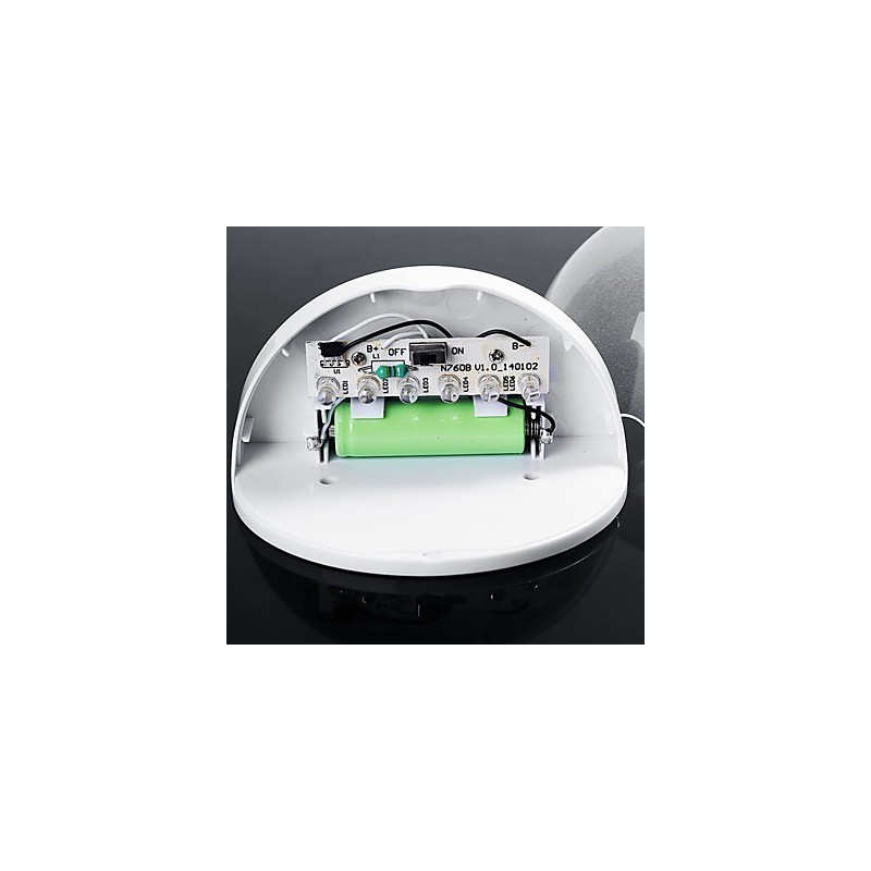 Lámpara solar para jardín exterior con sensor automático (blanca)