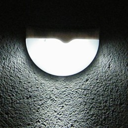Lámpara de pared solar con control de sonido y luz para jardín, cerca y villa.