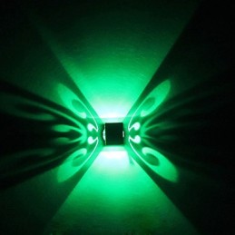 Lámpara de pared con forma de mariposa creativa