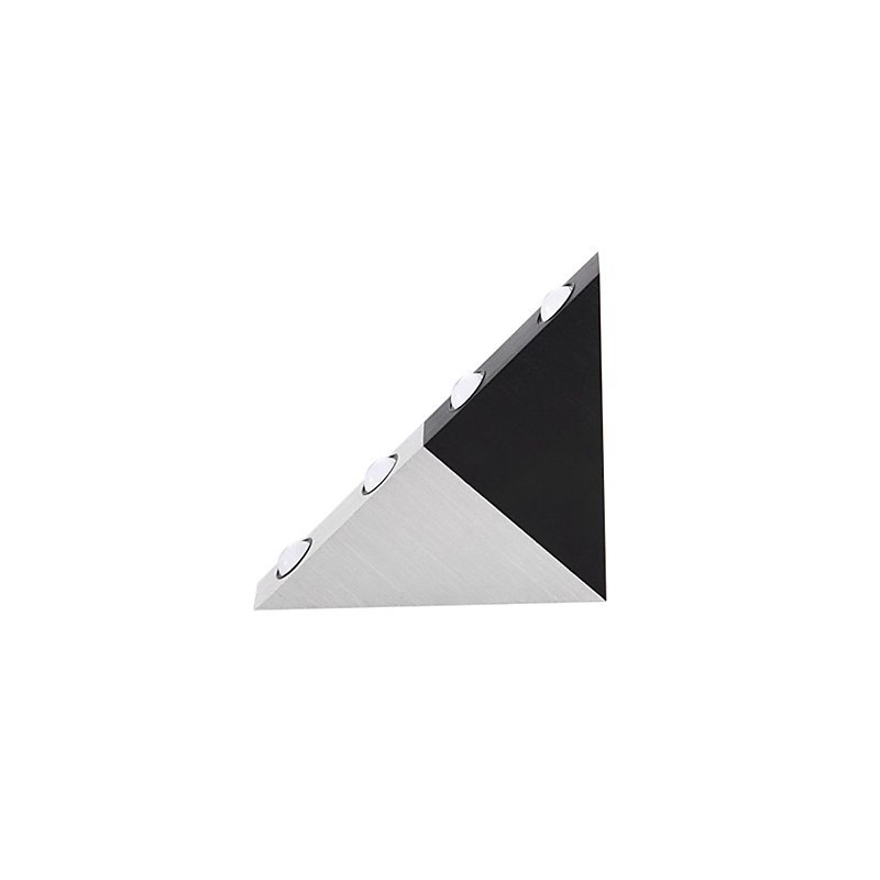 Lámpara de pared moderna con diseño elegante de estilo triangular en color negro y plateado.