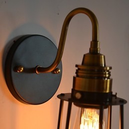 Lámpara de pared artística minimalista con pantalla de esqueleto de metal negro