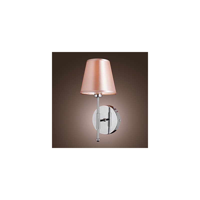 Lámpara de pared de diseño sencillo con luz cálida