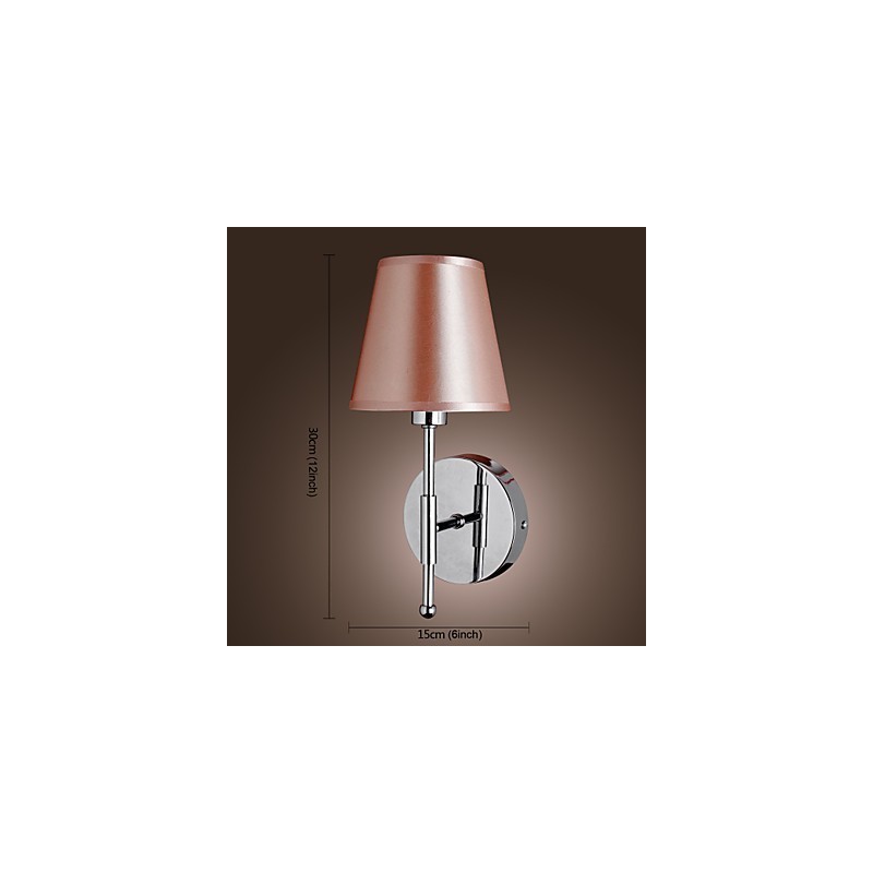 Lámpara de pared de diseño sencillo con luz cálida