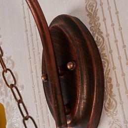 Apliques de pared de estilo mini con pintura rústica tipo cabaña.