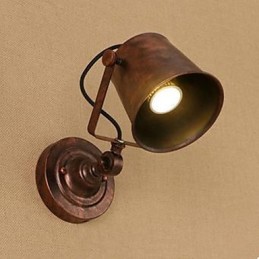El carácter de la barra de arte de hierro puede ajustar la lámpara de pared iluminada hacia arriba y hacia abajo.