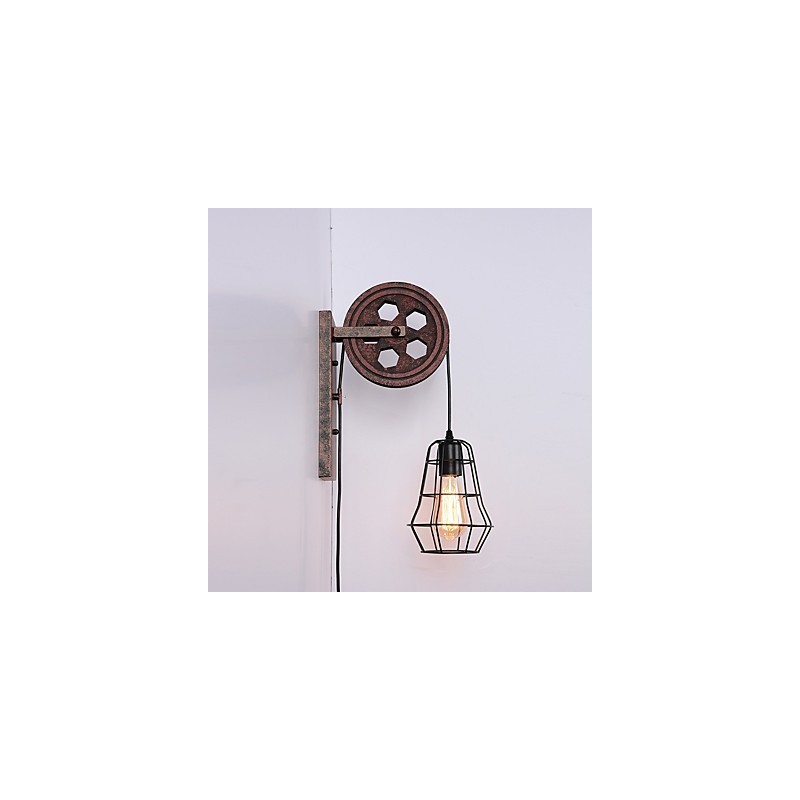 Lámpara de pared de hierro retro industrial con personalidad creativa y polea elevadora.