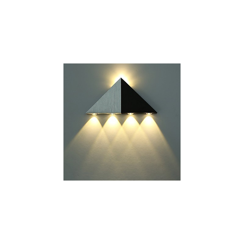 Aplique de pared triangular moderno, lámpara de pared de aluminio para pasillo interior, iluminación decorativa para estudio y restaurante.