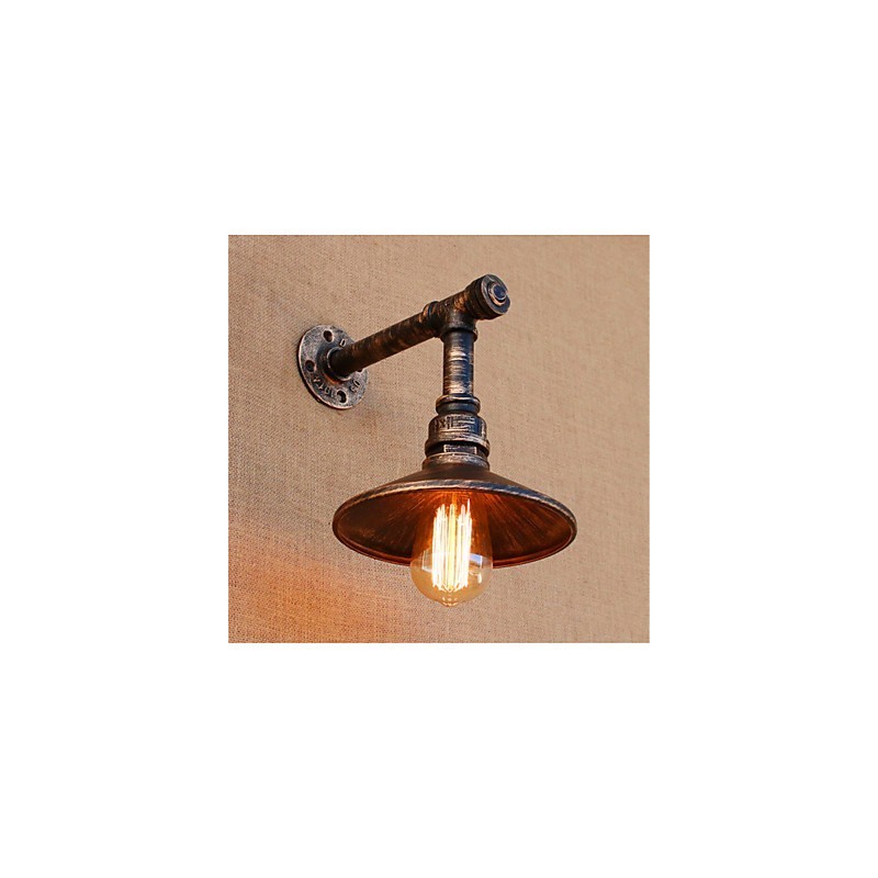 Aplique de pared rústico de latón antiguo estilo campestre para iluminación ambiental.