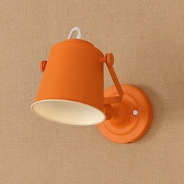 Lámpara de pared de acero pintado, estilo café americano negro, estilo retro, con sable de luz.
