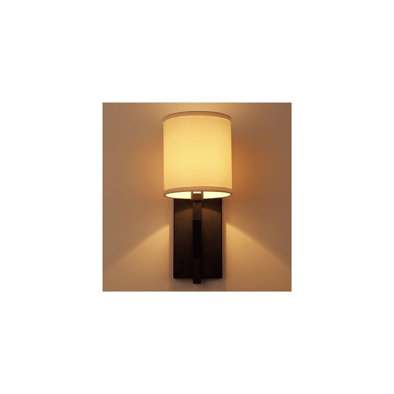 Pintura contemporánea moderna integrada para apliques de pared con luz ambiental.