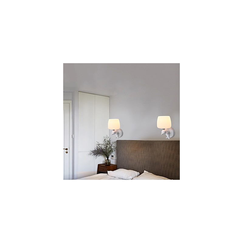 Apliques de pared con luz ambiental y protección ocular con pintura contemporánea moderna