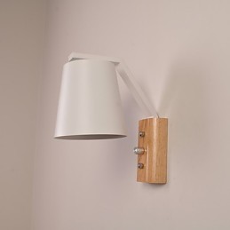 Aplique de pared con acabado de óxido negro rústico contemporáneo moderno para apliques de pared con luz descendente.