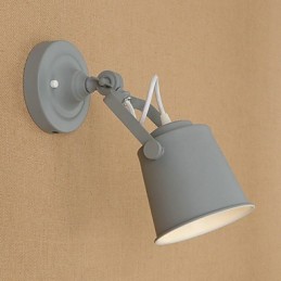 Lámpara de pared de acero pintado, estilo café americano negro, estilo retro, con sable de luz.