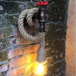 Apliques de pared con luz ambiental con pintura rústica tipo cabaña