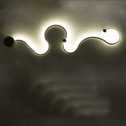 Pintura contemporánea moderna y contemporánea para apliques de pared con luz ambiental.