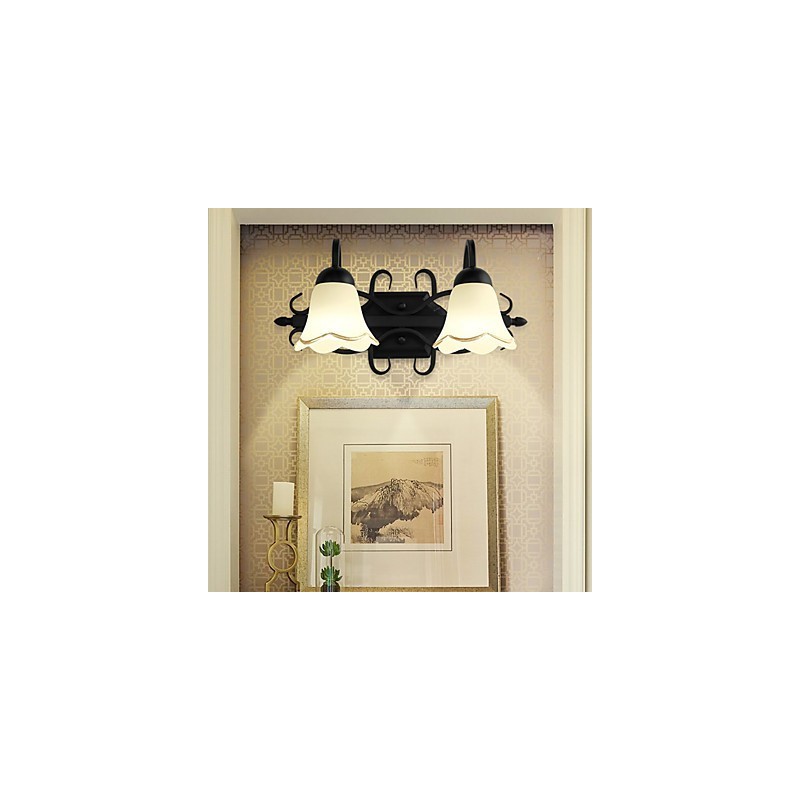 Lámpara de pared de baño con iluminación empotrada de estilo rústico galvanizado.